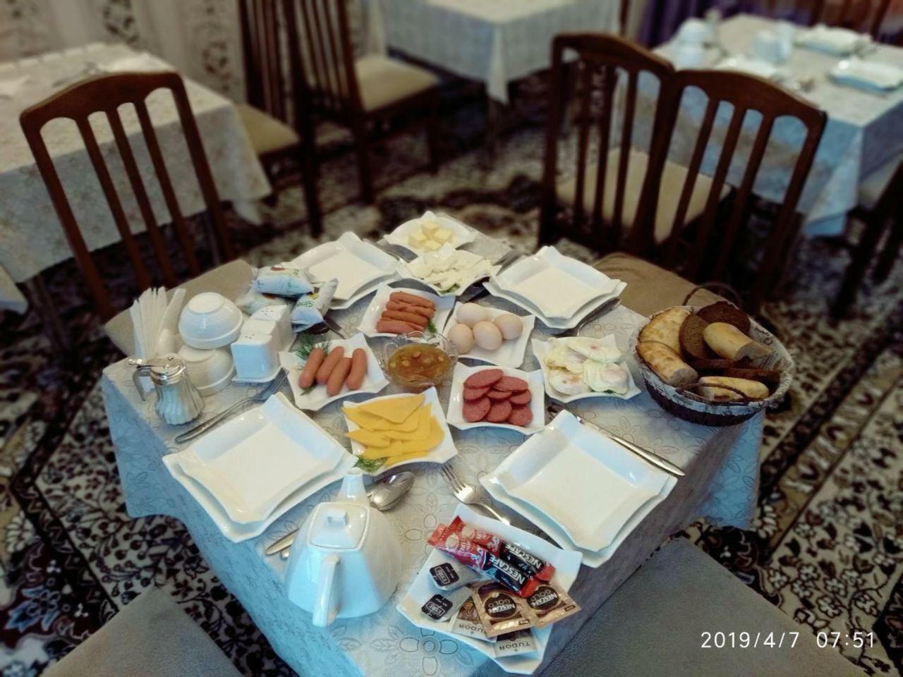 Xum Don Hotel Самарканд Екстериор снимка